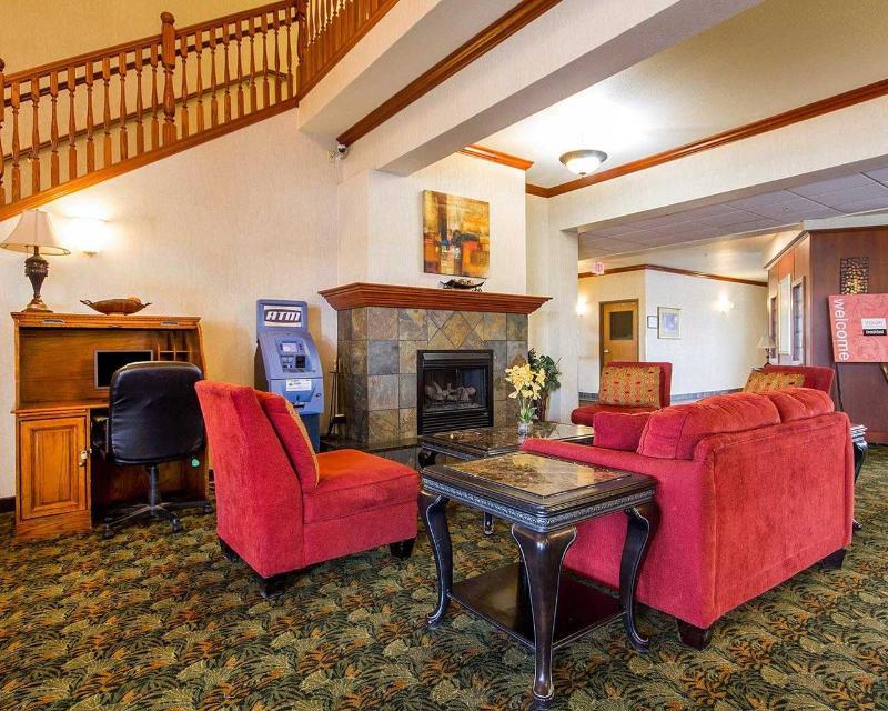 Comfort Inn & Suites Madison North Deforest Eksteriør billede